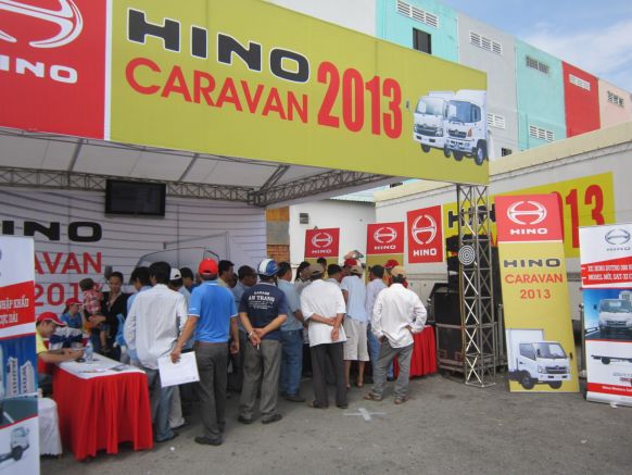 HINO Caravan tour 2013- Feel different