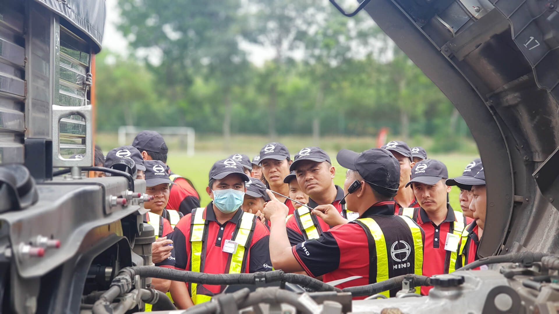 HINO&#8217;S TRAINING PROGRAM FOR SAFE DRIVING AND FUEL SAVING IN BINH DUONG