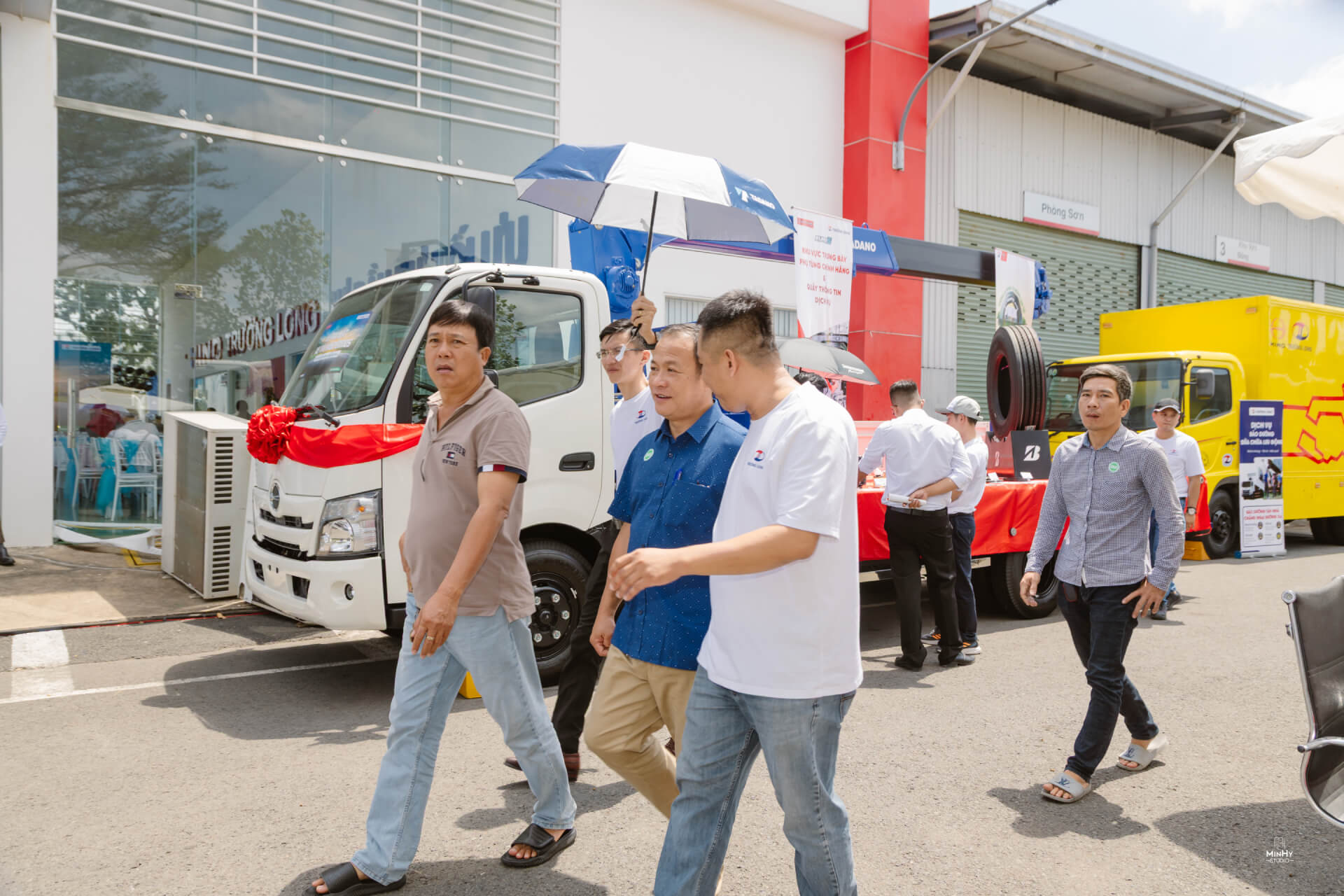 SỰ KIỆN RA MẮT XE HINO EURO5 ĐƯỢC TỔ CHỨC THÀNH CÔNG TẠI ĐẠI LÝ HINO TRƯỜNG LONG