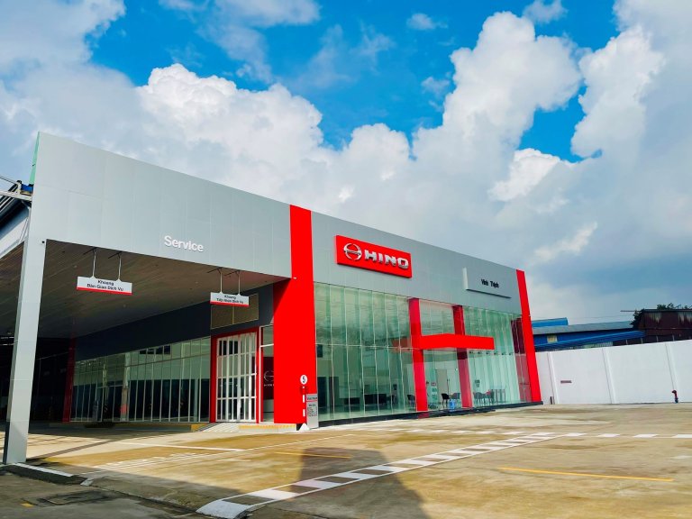 THÔNG BÁO: ĐẠI LÝ HINO 3S VĨNH THỊNH CHÍNH THỨC HOẠT ĐỘNG TỪ NGÀY 27/10/2025